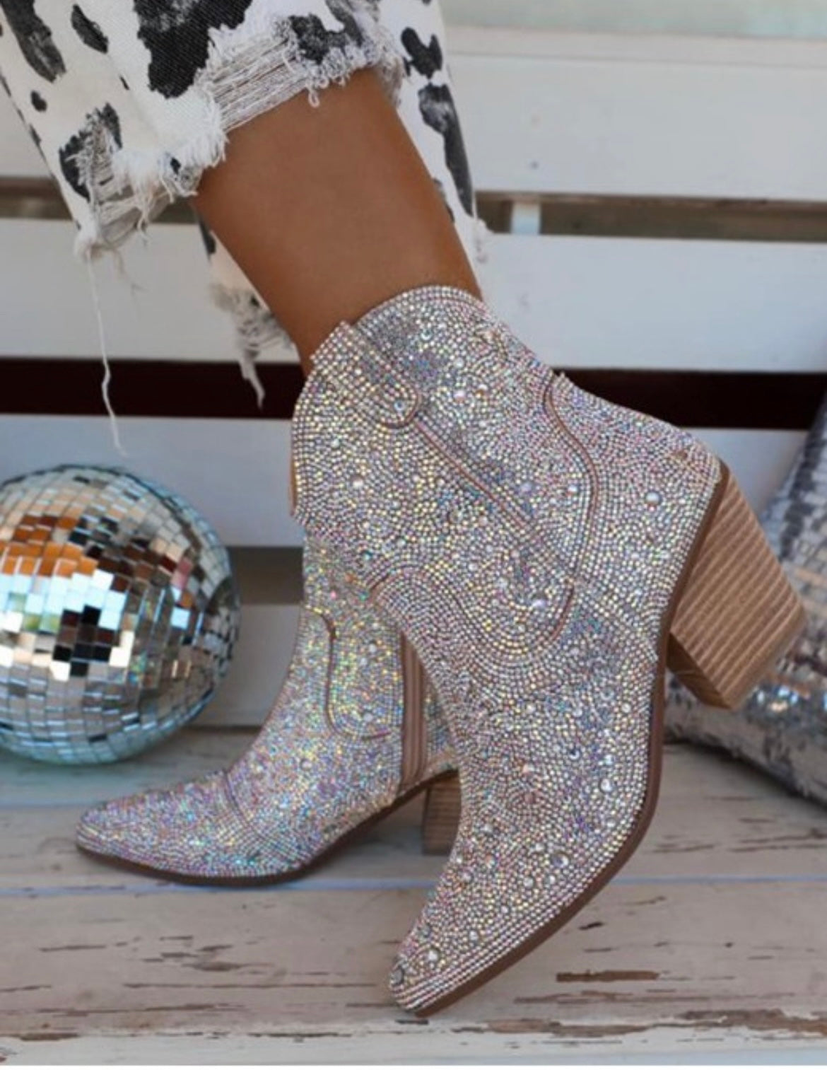Show time boots
