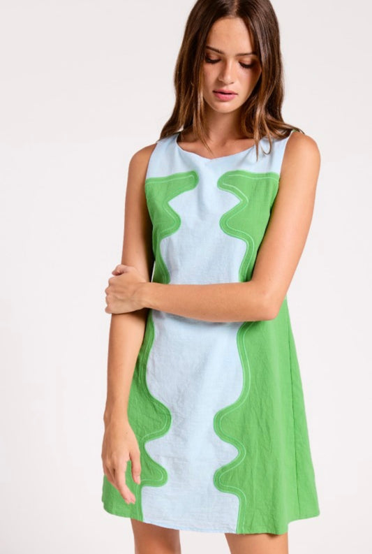 Wavy Colorblock Shift Dress